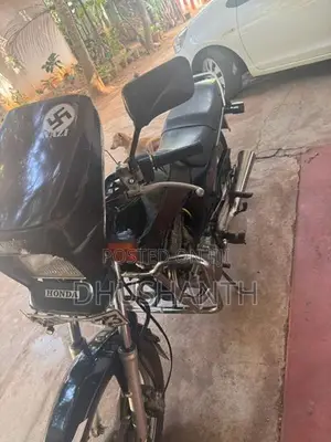 Honda CB 125 Twin 2009