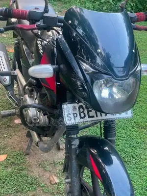 Bajaj Pulsar 150 2017