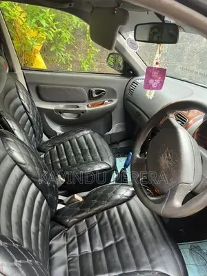 Hyundai Accent GVS 2002