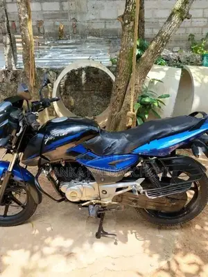 Bajaj Pulsar 150 2016