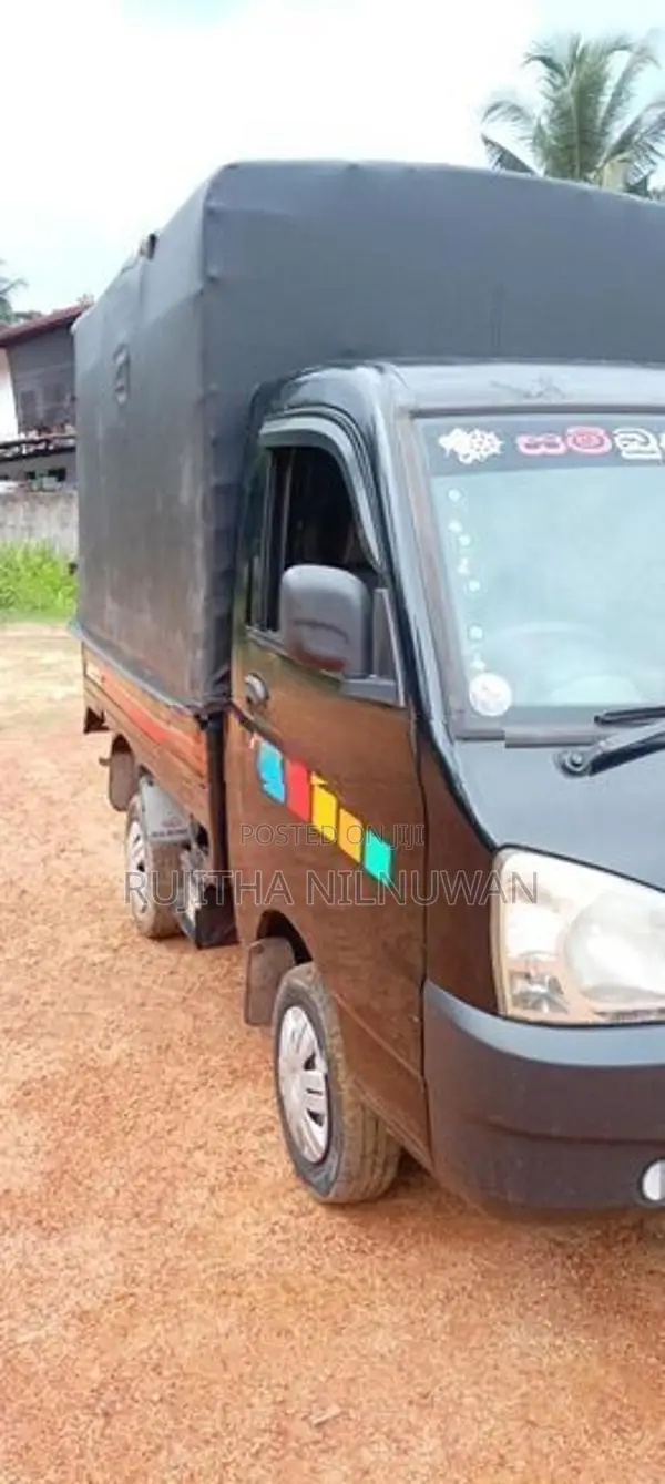 Mahindra Maxximo 2012