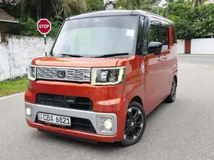 Daihatsu Wake SPACIA CUSTOM TURBO 2015