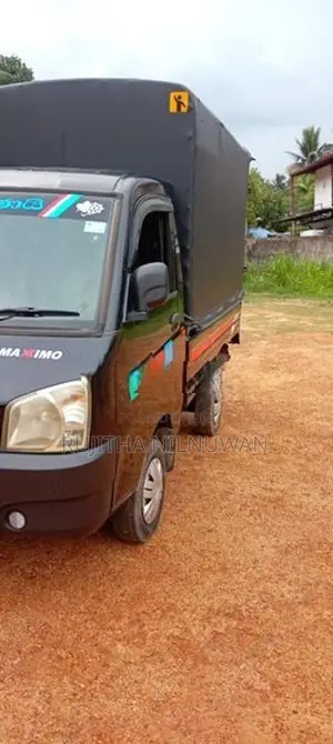 Mahindra Maxximo 2012