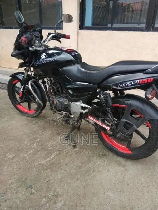 Bajaj Pulsar 150 2006