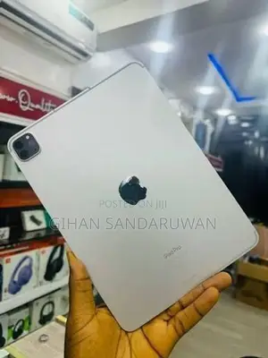 Apple iPad Pro M2 13 inch