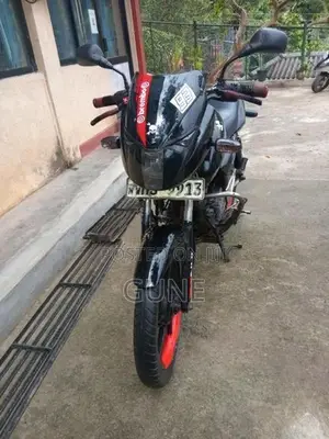 Bajaj Pulsar 150 2006