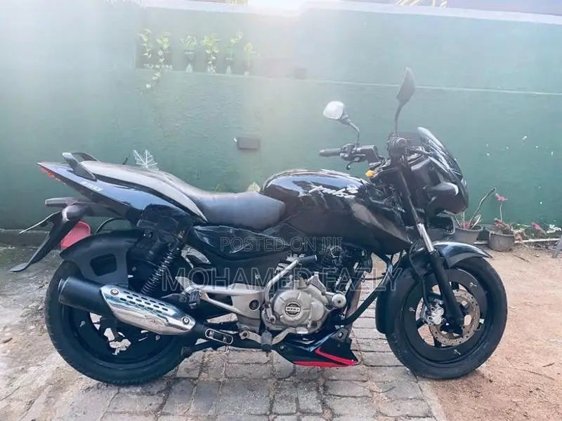 Bajaj Pulsar 150 2011