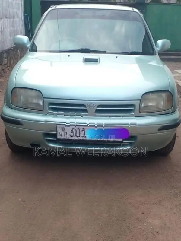 Nissan March K11 2000