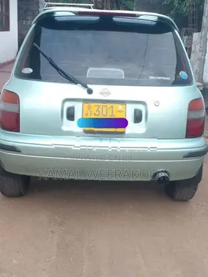 Nissan March K11 2000