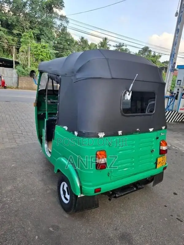 Bajaj RE 2008