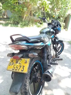 Bajaj Discover 100 2011
