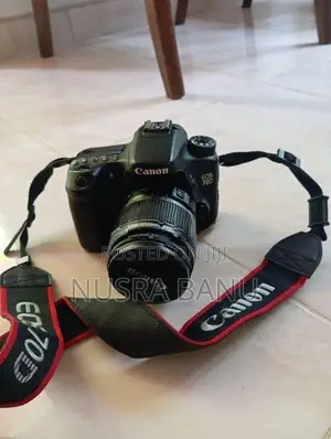 Canon 70D Camera with Kit Lens