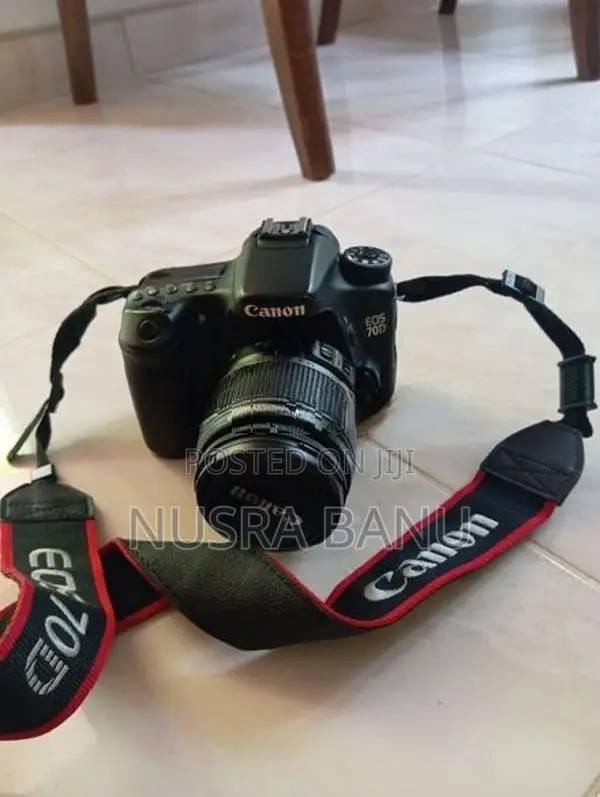 Canon 70D Camera with Kit Lens