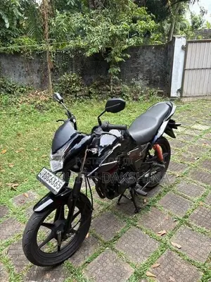 Honda Twister Black Edition 2017