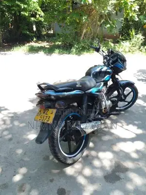 Bajaj Discover 100 2011