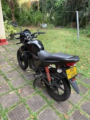 Honda Twister Black Edition 2017