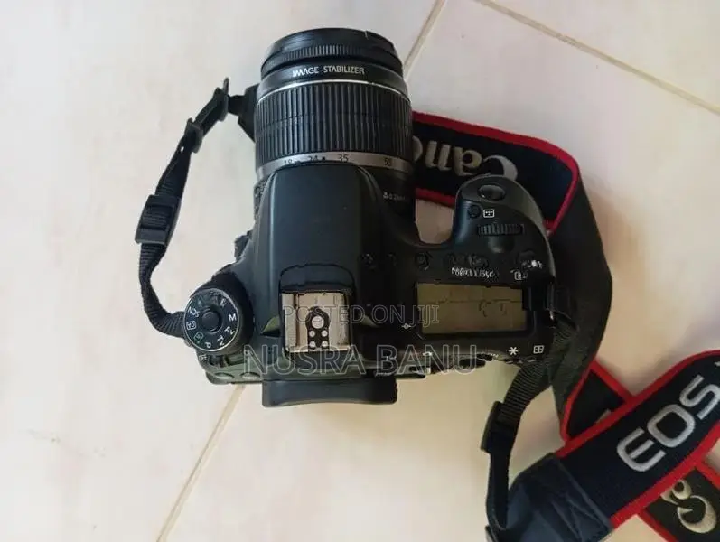 Canon 70D Camera with Kit Lens