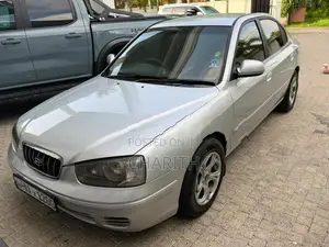 Hyundai Elantra AUTOMATIC 2002