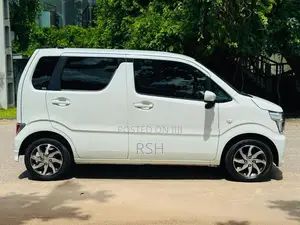 Suzuki Wagon R FX Hybrid 2017