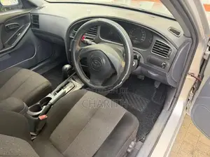 Hyundai Elantra AUTOMATIC 2002
