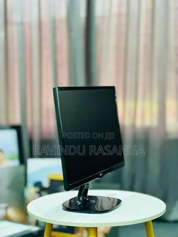 LG Monitor 24 inch