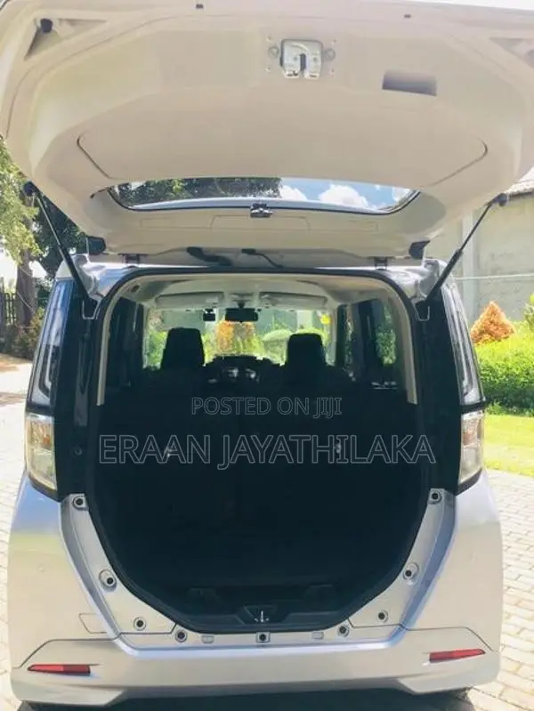 Toyota Roomy Custom G 2024