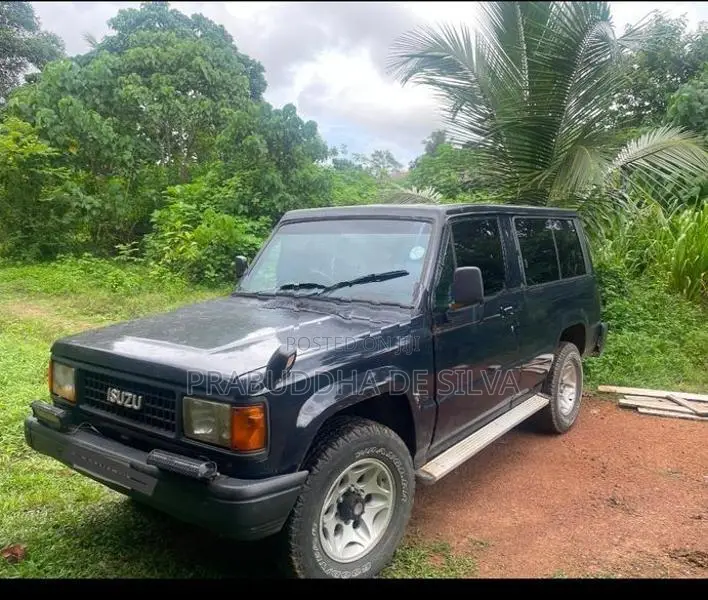 Isuzu Trooper 1980