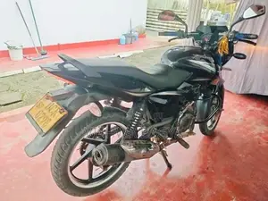 Bajaj Pulsar 150 2015