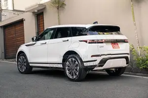 Land Rover Range Evoque P300 HSE 2024