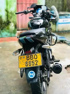 Bajaj Pulsar 180 2010