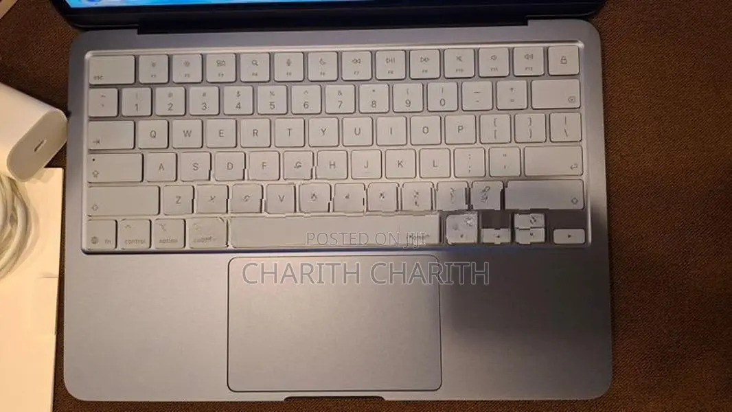 Macbook Neo 8/256