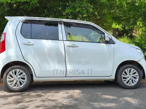 Suzuki Wagon R 2016 White
