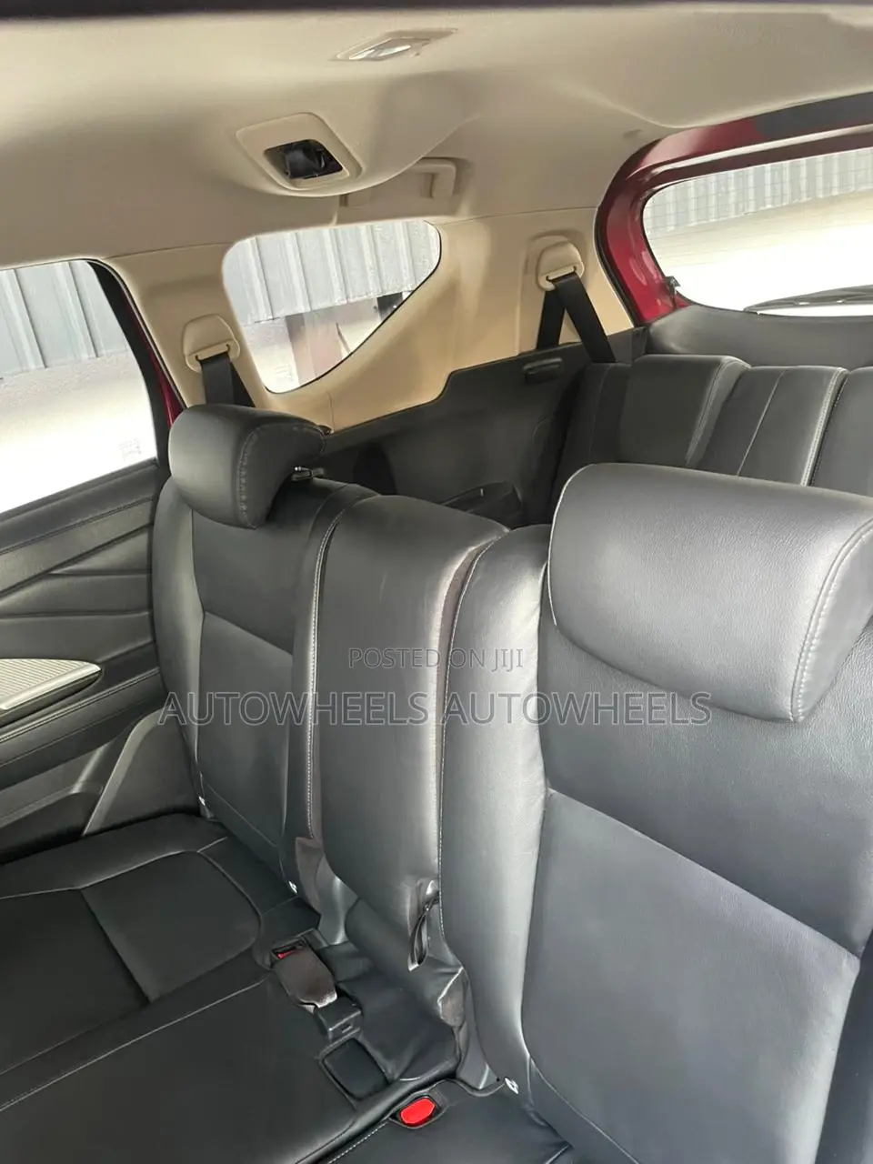 Mitsubishi Xpander GLX 2018 Red