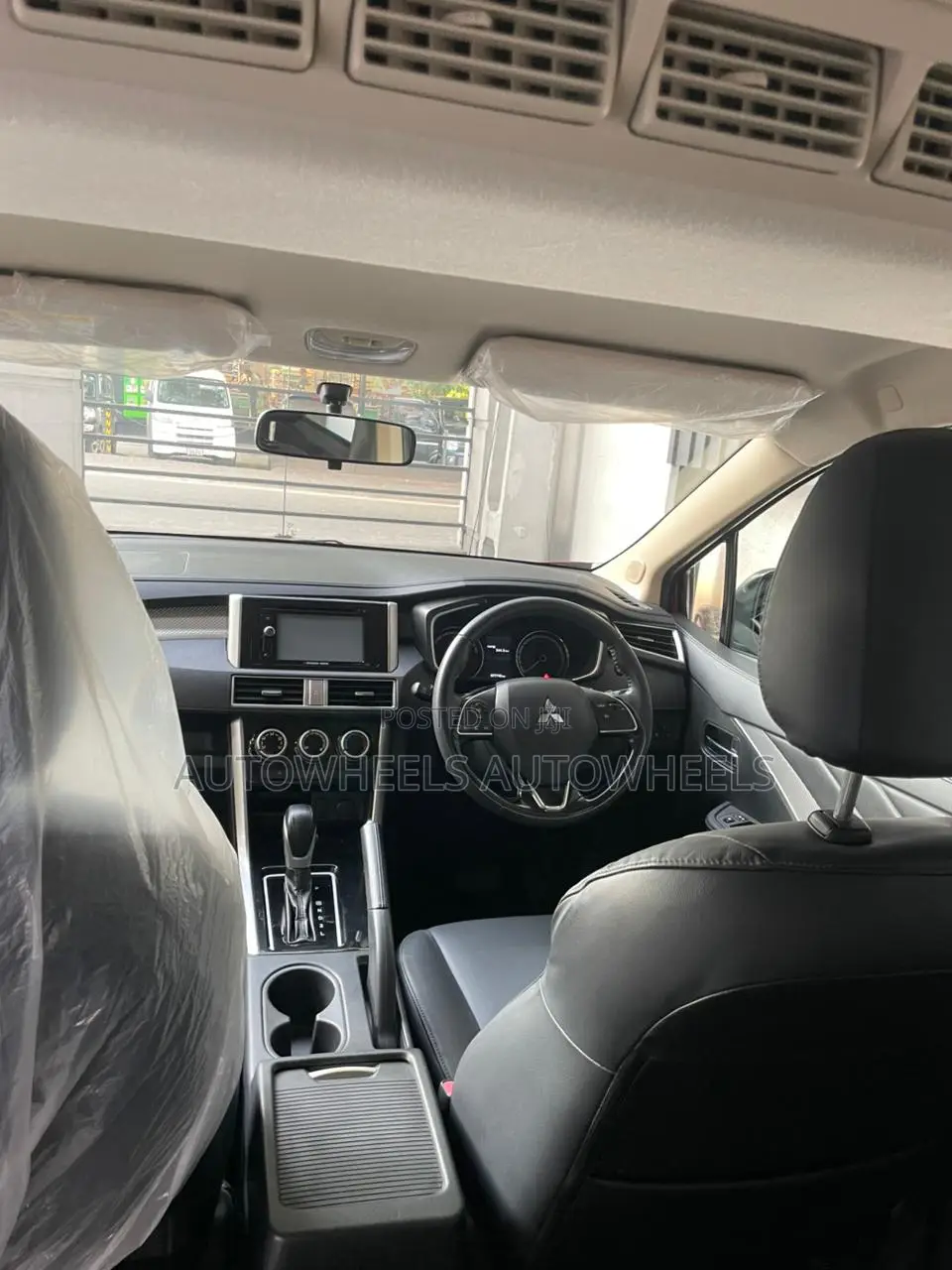 Mitsubishi Xpander GLX 2018 Red