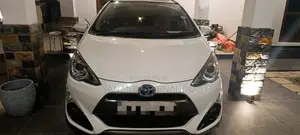 Toyota Aqua 2015 White