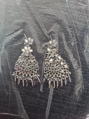 Earing Women Jewels