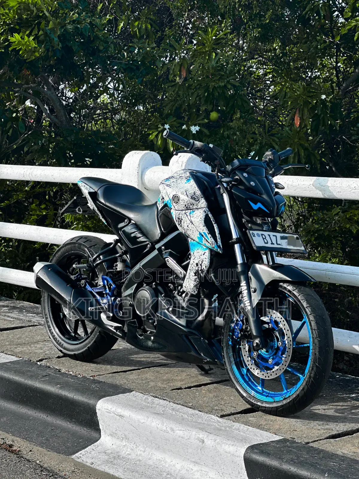 Yamaha 2020 Black
