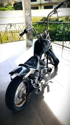 Honda 1999 Black