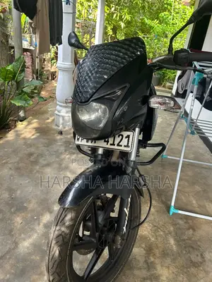 Bajaj Pulsar RS200 2011 Black