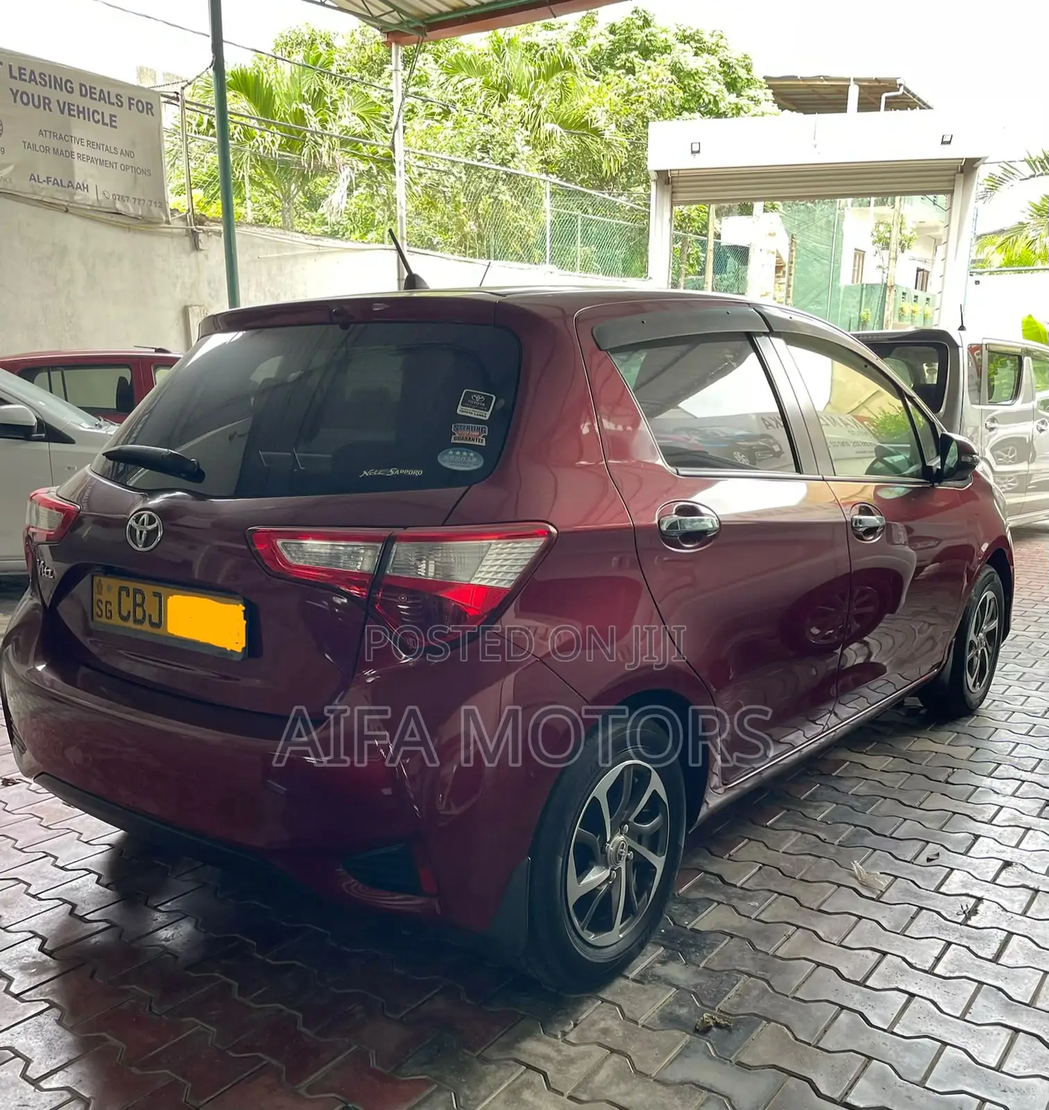 Toyota Vitz 1.0 FWD 5dr 2019 Red