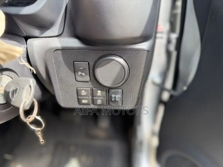 Daihatsu Mira 2018 Silver