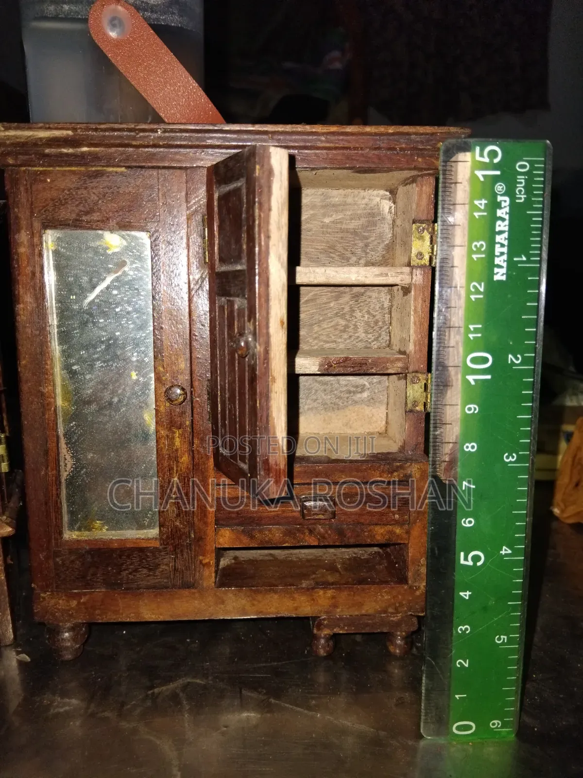Small Decorative Household Items
