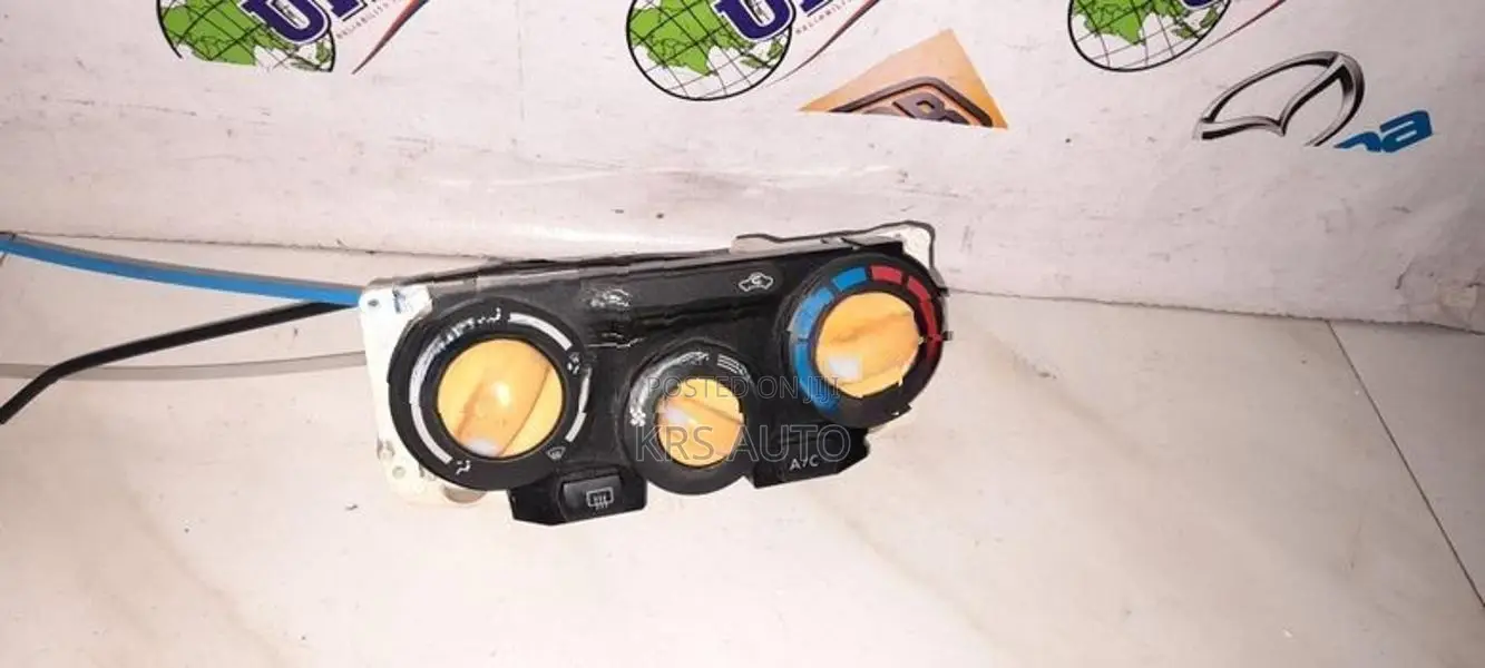 Nissan March AK 12 AC Control Unit