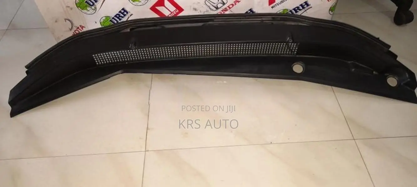 Honda Fit GP 1 Wiper Panel