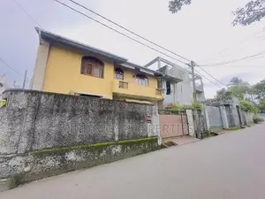 (IP326) 32P Land with 03 Houses Sale at Colombo 06