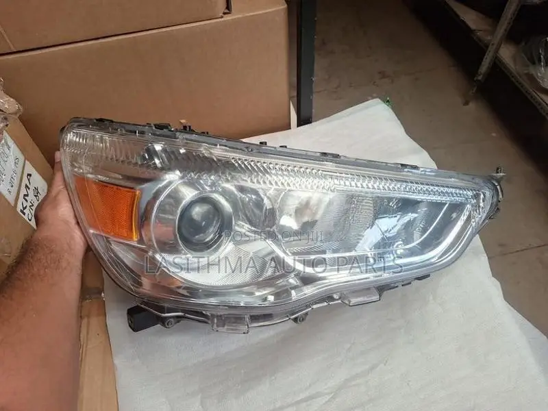 Outlander ASX Head Lamp