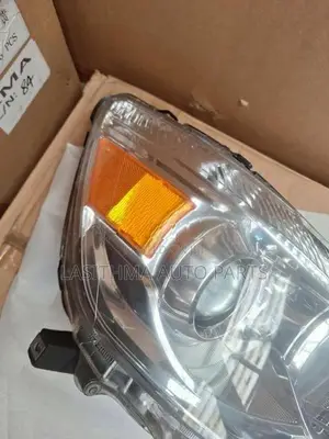 Outlander ASX Head Lamp