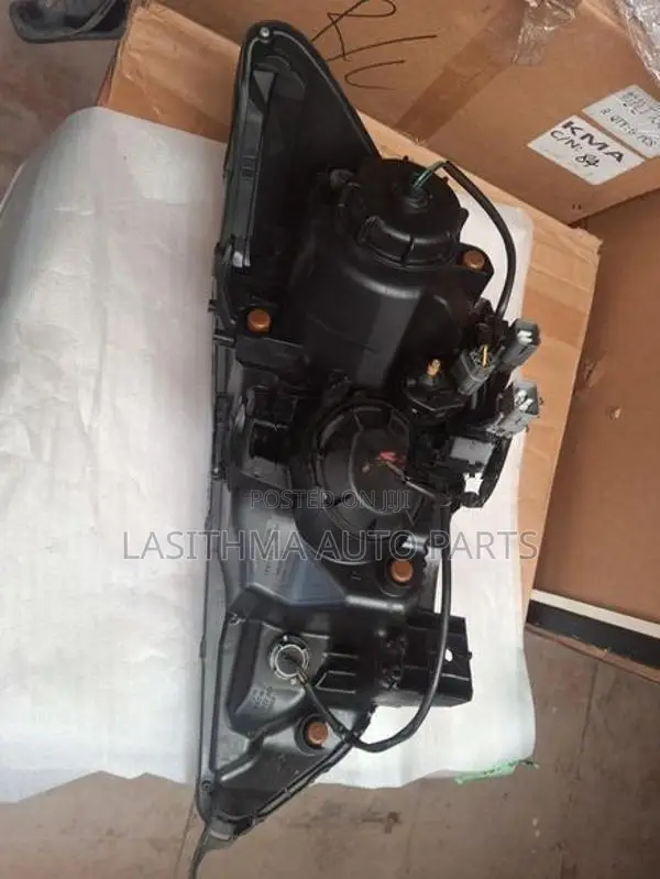Outlander ASX Head Lamp