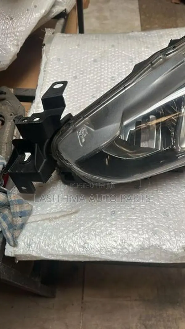 Mazda 6 GJ Head Lamp