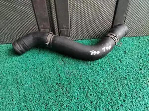 Nissan X Trail T30 QR20 Radiator Hose